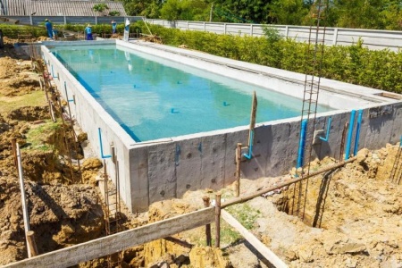 Comment r&eacute;ussir la construction de votre piscine &agrave; Clouange ?
